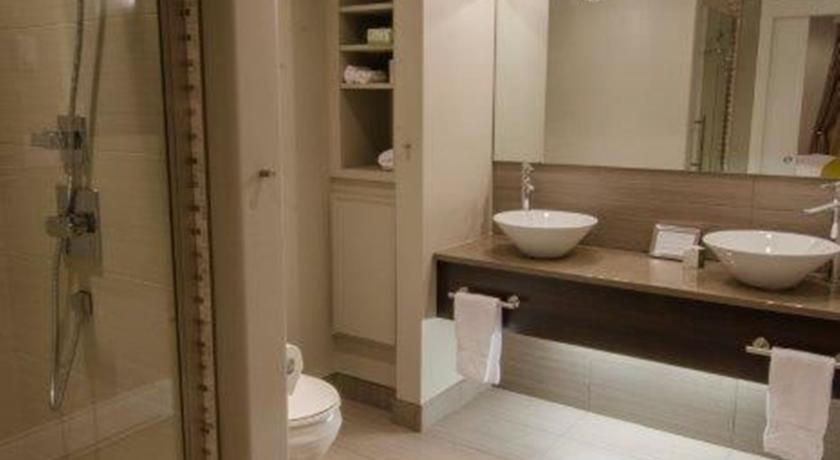Around The Sea - Cana Da'S Rotating House, Suites & Tours نورث روستيكو الغرفة الصورة